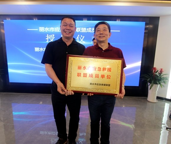 f69ea3ad620a0264b14023278ebb5b0.jpg f69ea3ad620a0264b14023278ebb5b0.jpg