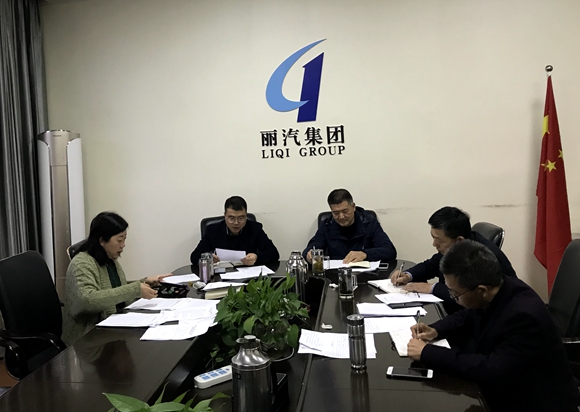 90eb9e3811bf7959e0eaf629c65eb32.jpg 90eb9e3811bf7959e0eaf629c65eb32.jpg